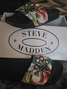 Steve Madden Black Slides with Multicolor Floral Embroidered Strap
